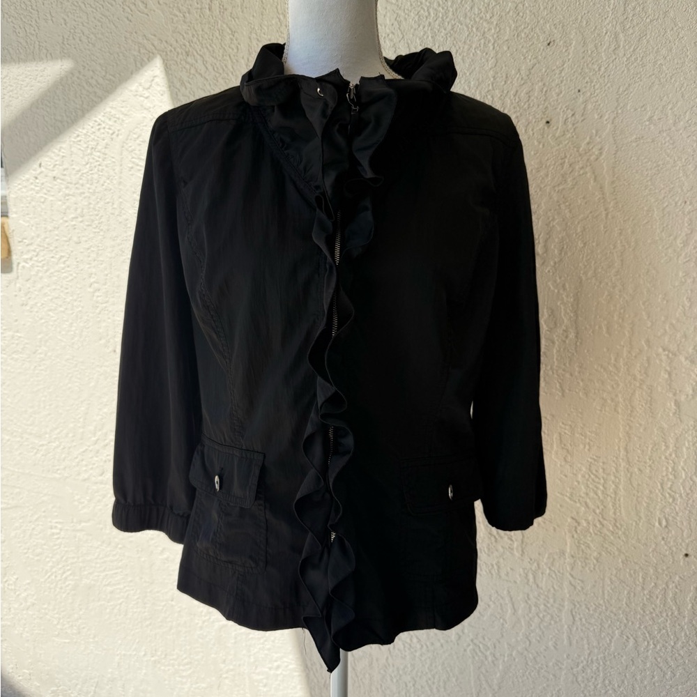 WHITE HOUSE BLACK MARKET black zip light jacket Blazer Ruffles pop collar 12